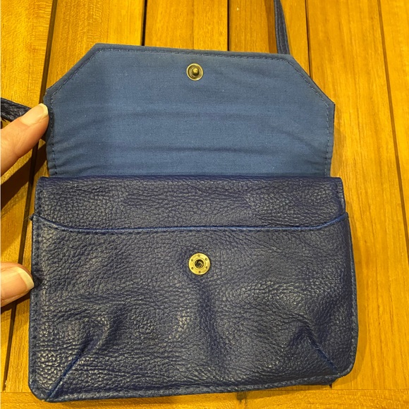 Leather Roxy Purse - Picture 3 of 13